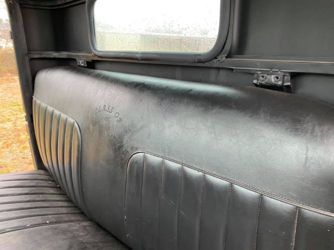 Unknown-Pickup-1947-Black-12