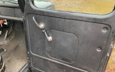 Unknown-Pickup-1947-Black-18