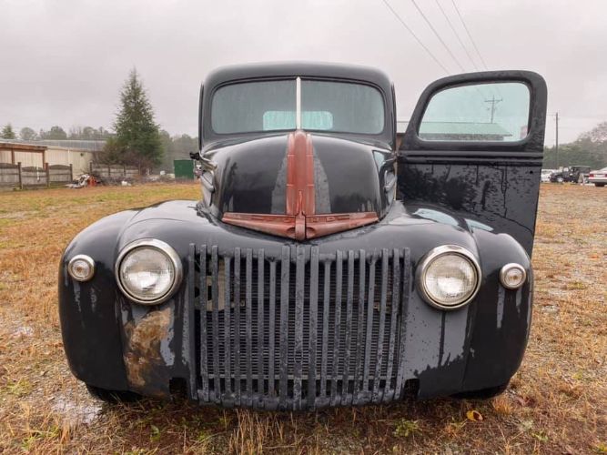 Unknown-Pickup-1947-Black-5