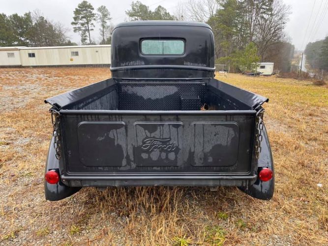Unknown-Pickup-1947-Black-6