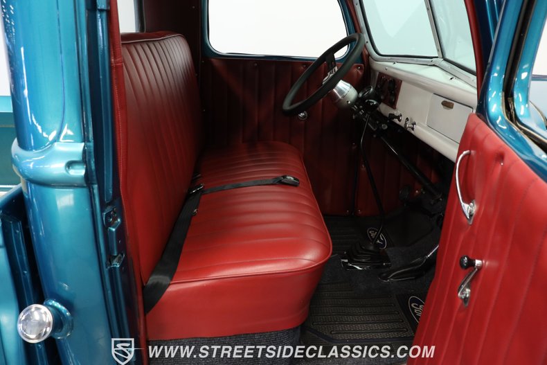Unknown-Pickup-1947-Teal-Blue-Metallic-Red-13