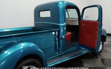 Unknown-Pickup-1947-Teal-Blue-Metallic-Red-14