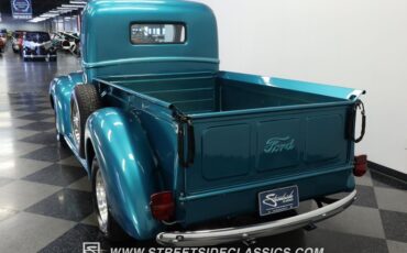 Unknown-Pickup-1947-Teal-Blue-Metallic-Red-20