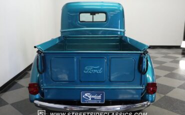 Unknown-Pickup-1947-Teal-Blue-Metallic-Red-21