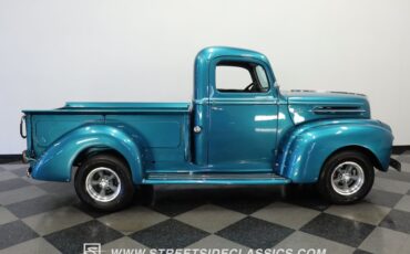 Unknown-Pickup-1947-Teal-Blue-Metallic-Red-23