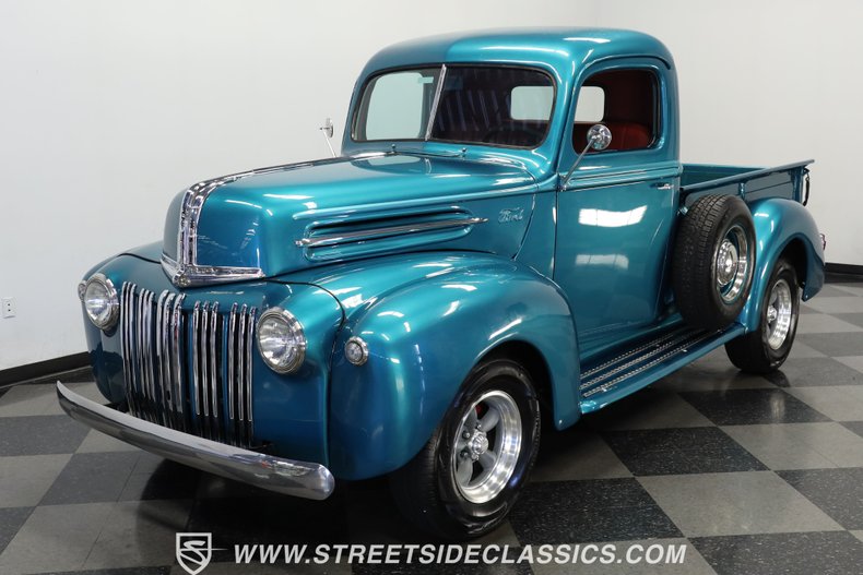 Unknown-Pickup-1947-Teal-Blue-Metallic-Red-28