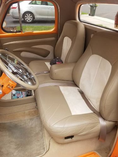 Unknown-Pickup-1949-Orange-5