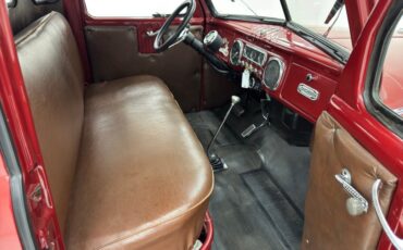 Unknown-Pickup-1950-Dark-Red-Saddle-39