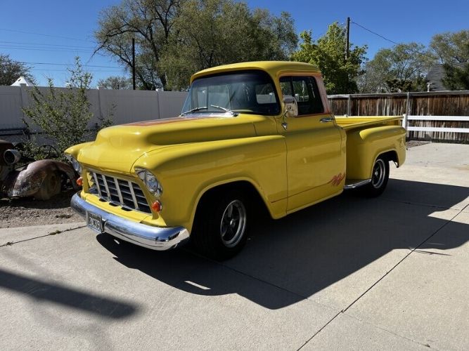 Unknown-Pickup-1955-Yellow-Gray-11