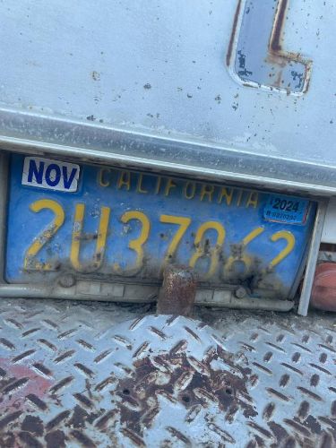 Unknown-Pickup-1972-White-1