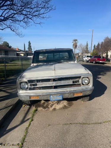 Unknown-Pickup-1972-White