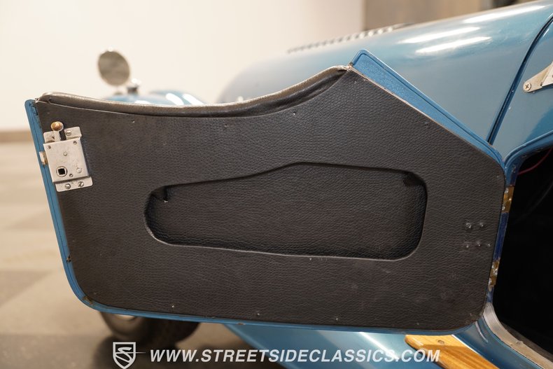 Unknown-Plus-4-1967-Blue-Black-38