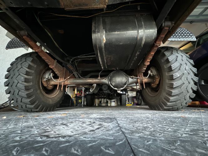 Unknown-Power-wagon-1957-Two-Tone-Gunmetal-Gr-16
