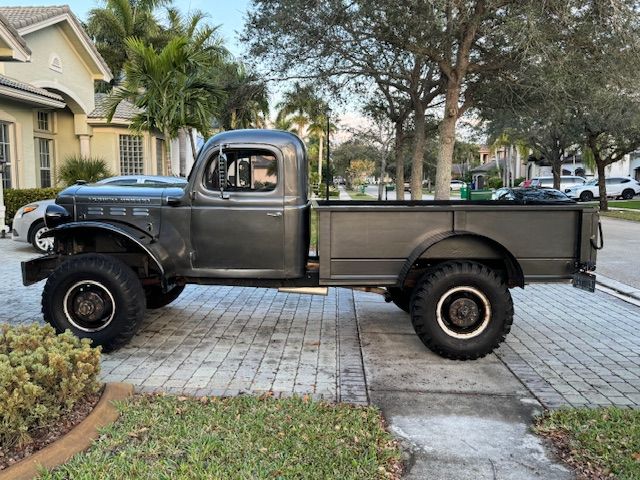 Unknown-Power-wagon-1957-Two-Tone-Gunmetal-Gr-18