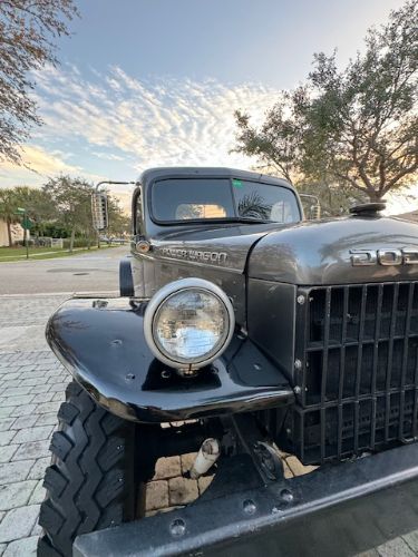 Unknown-Power-wagon-1957-Two-Tone-Gunmetal-Gr-3