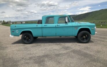 Unknown-Power-wagon-1970-Blue-Black