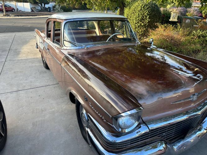 Unknown-President-1957-Custom-17