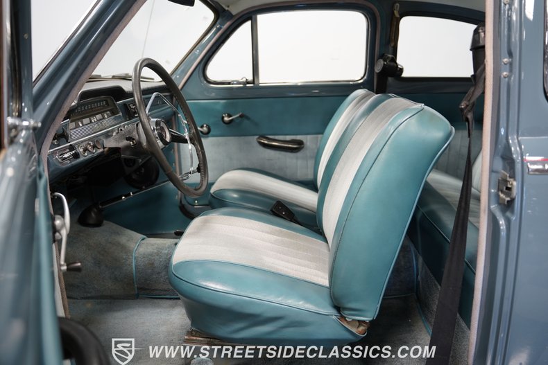 Unknown-Pv544-1962-Blue-Light-Blue-2