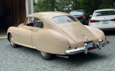 Unknown-R-type-1952-Beige-Tan-3