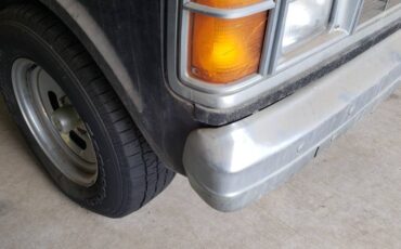 Unknown-Ram-van-250-1981-black-12