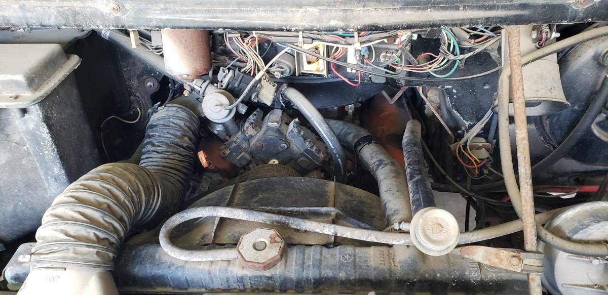 Unknown-Ram-van-250-1981-black-9