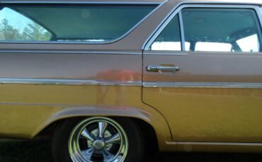 Unknown-Rambler-1966-Gold-Blue-33
