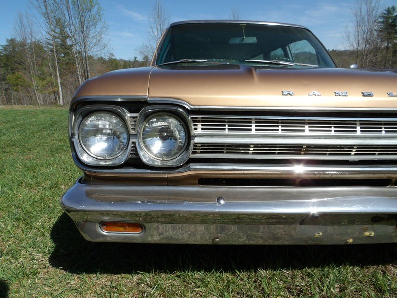 Unknown-Rambler-1966-Gold-Blue-35