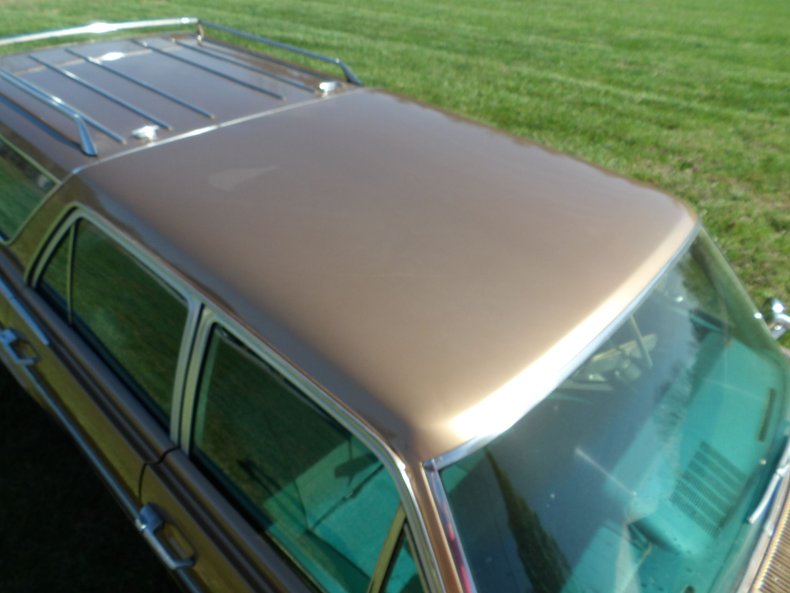 Unknown-Rambler-1966-Gold-Blue-4