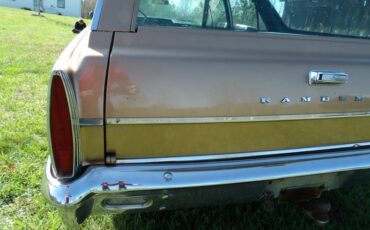 Unknown-Rambler-1966-Gold-Blue-7