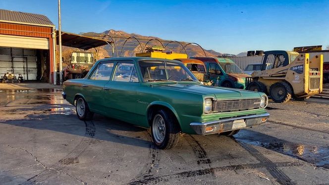 Unknown-Rambler-1967-Green-Gray-10
