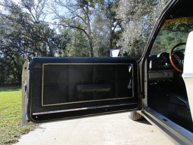 Unknown-Ranchero-1969-Champagne-Gold-Black