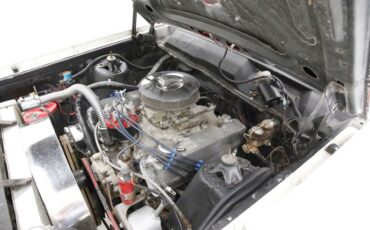 Unknown-Ranchero-1969-White-Black-2