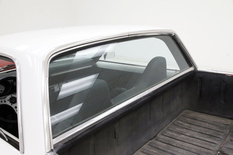 Unknown-Ranchero-1969-White-Black-45
