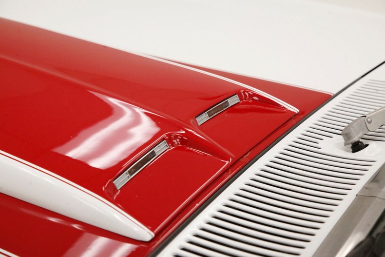 Unknown-Ranchero-1969-White-Black-6