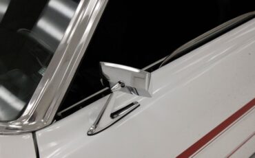 Unknown-Ranchero-1969-White-Black-8