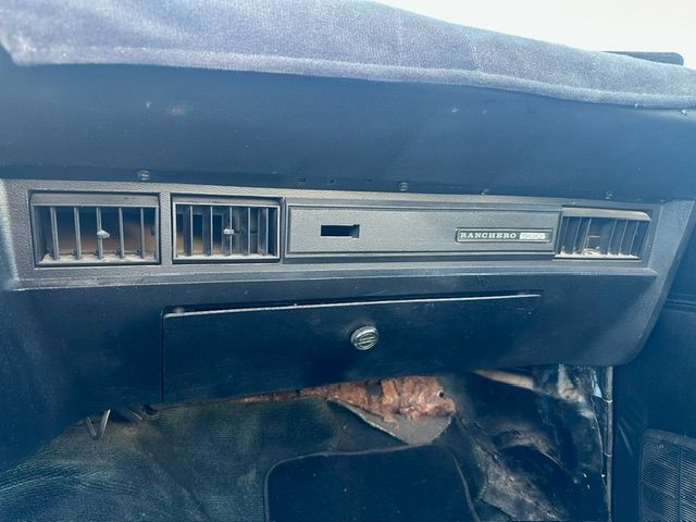 Unknown-Ranchero-1972-White-White-18