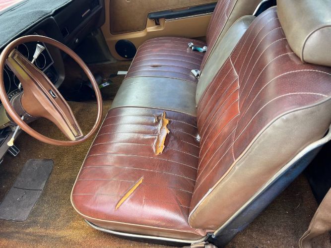 Unknown-Ranchero-1973-Red-2