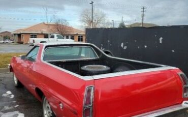 Unknown-Ranchero-1975-RedWhite-Black-1