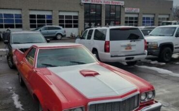 Unknown-Ranchero-1975-RedWhite-Black-2