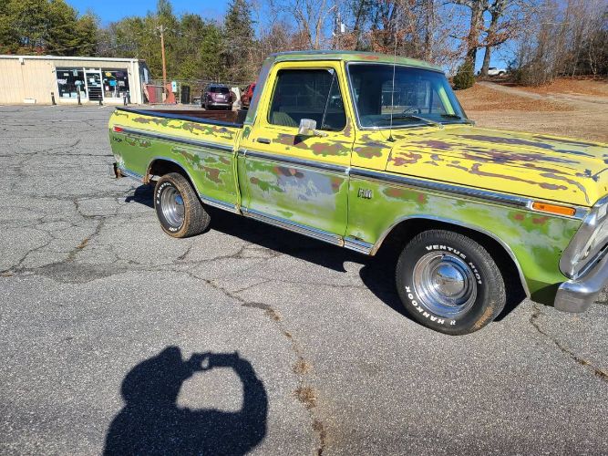 Unknown-Ranger-1974-Green