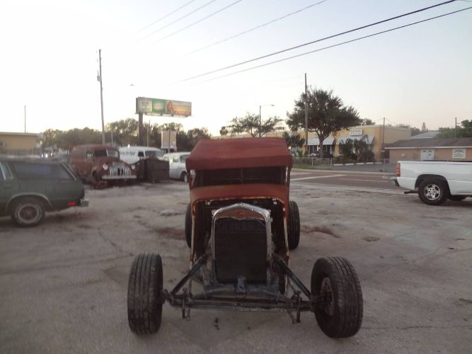 Unknown-Ratrod-1930-White-12