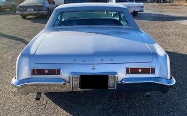 Unknown-Riviera-1963-Silver-Black-1