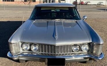 Unknown-Riviera-1963-Silver-Black-2