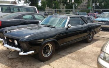Unknown-Riviera-1964-Black-Black-Leather-1