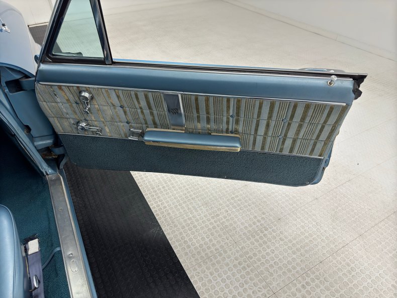 Unknown-Riviera-1964-Marlin-Blue-Blue-37