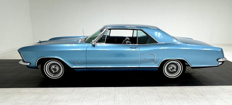 Unknown-Riviera-1964-Marlin-Blue-Blue