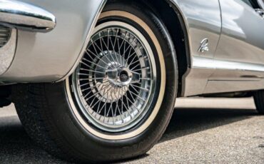 Unknown-Riviera-1964-Silver-Black-10