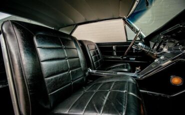 Unknown-Riviera-1964-Silver-Black-11