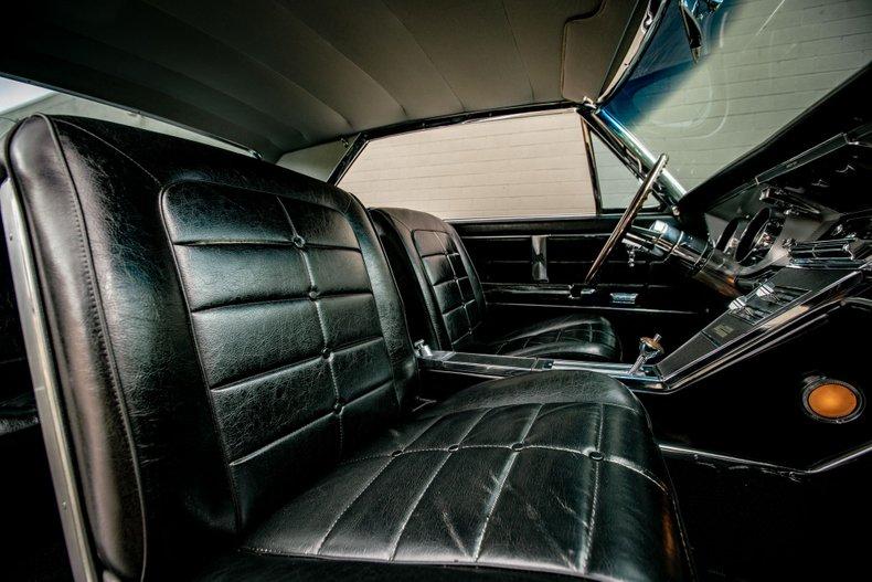 Unknown-Riviera-1964-Silver-Black-11
