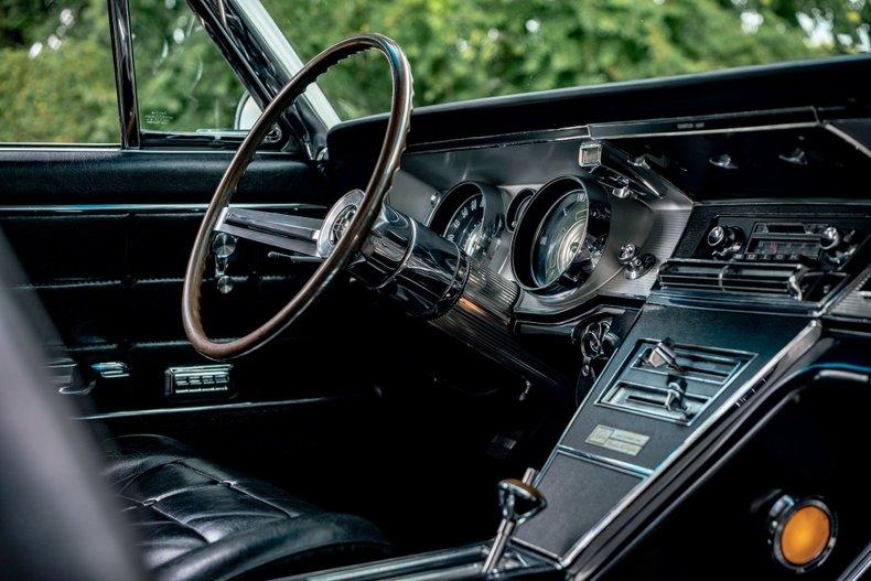 Unknown-Riviera-1964-Silver-Black-12